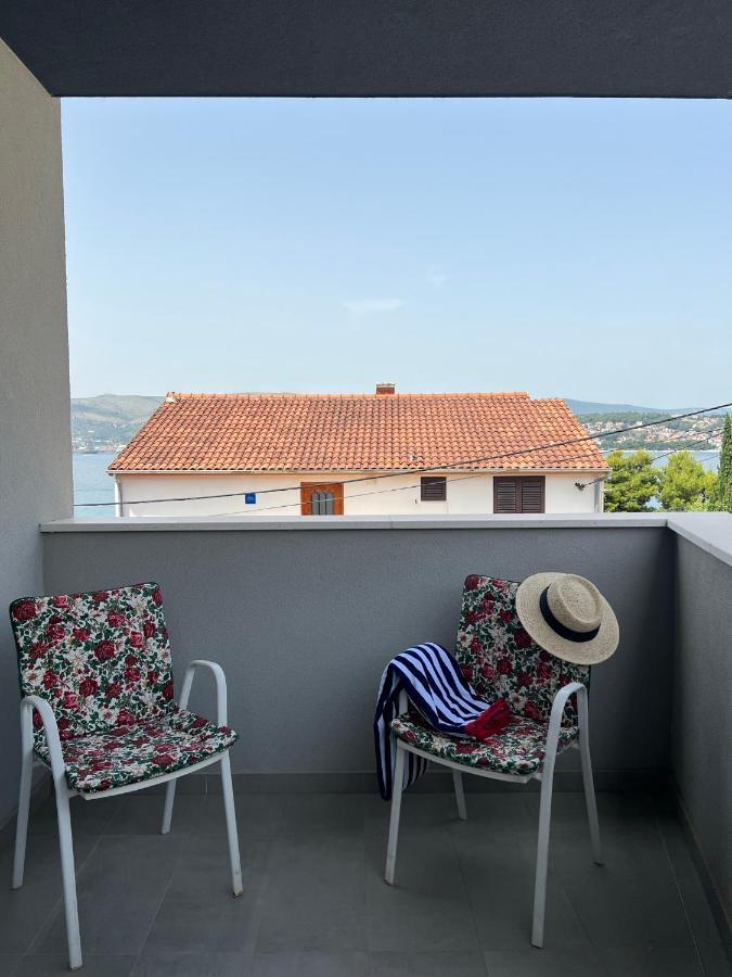 Beachfront House Olbia With Private Parking Trogir Eksteriør billede