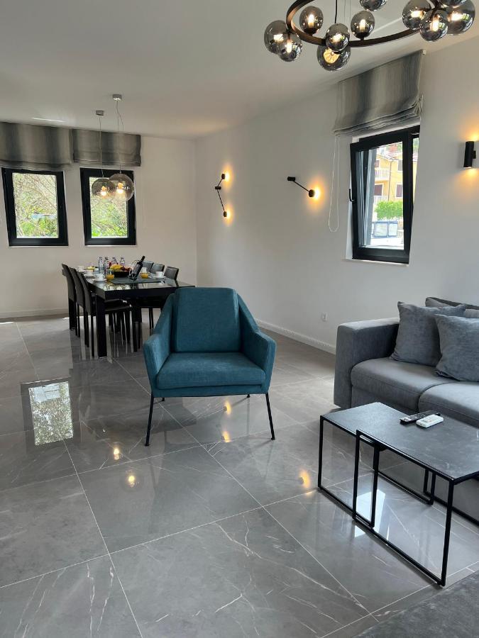 Beachfront House Olbia With Private Parking Trogir Eksteriør billede